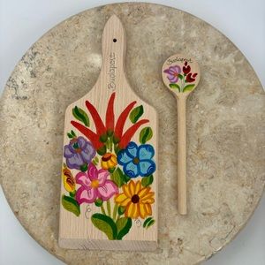 Hand-painted Decorative Cutting Board Colorful Floral‎ Made in Budapest, Hungary